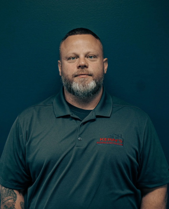 Ryan+Headshot-1920w